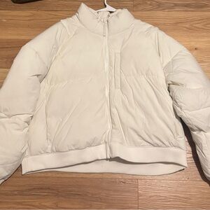Old Navy Women's Off-White Puffer Jacket